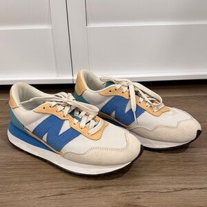New Balance 237 Sneakers